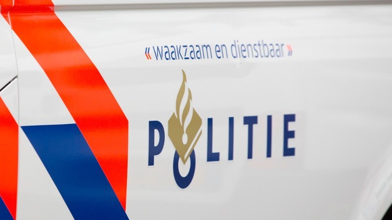Nederland - Beelden brandstichter GGD testlocatie in Opsporing Verzocht