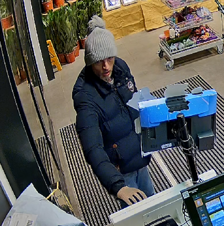 Overdinkel - Diefstal postpakketjes – Hoofdstraat – Overdinkel